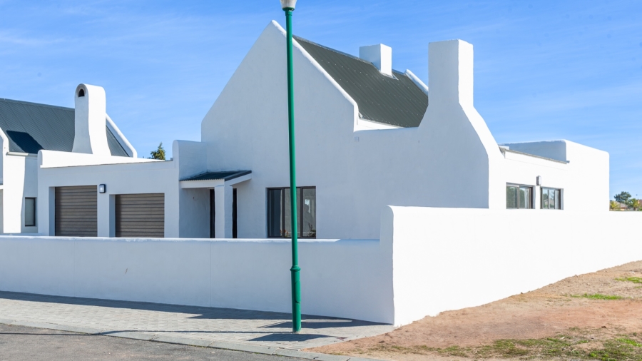 2 Bedroom Property for Sale in Laaiplek Western Cape